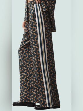 Anthropologie Brooklin tie front track pants.